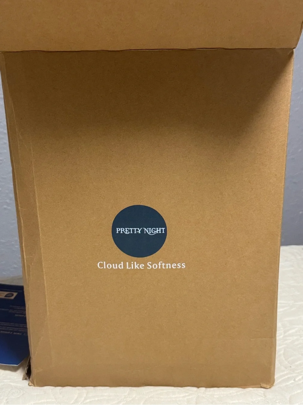 Full Comforter Set - Cloud-like Softness by Pretty Night; Includes shams. NWT